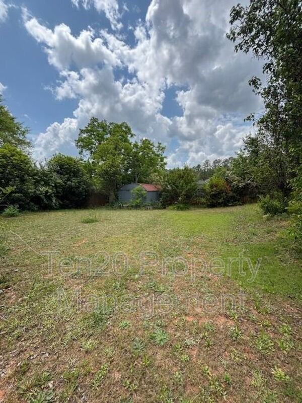 1018 Sugar Mill Dr - Photo 4 of 22