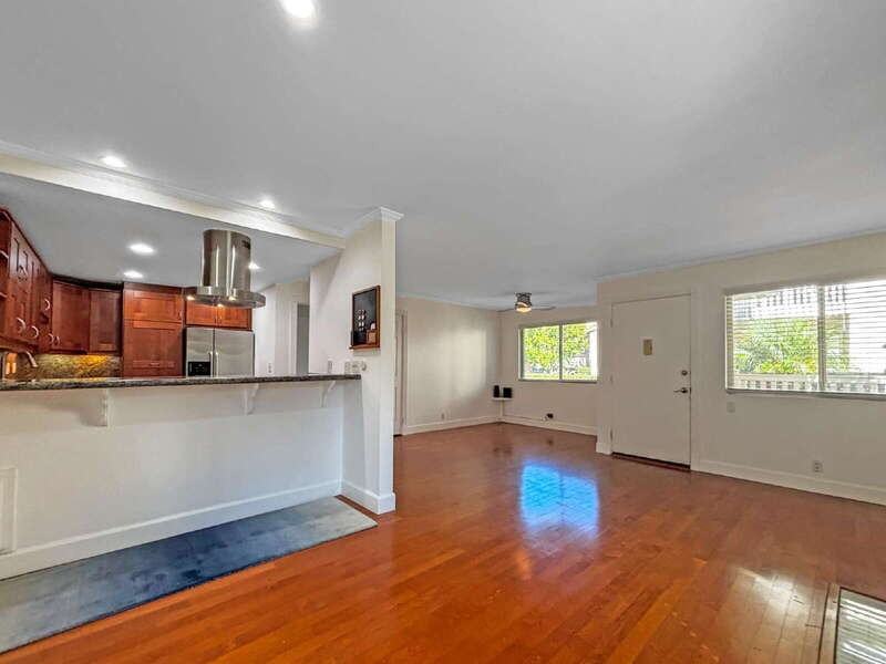 7422 Seastar Dr #4 - Photo 4 of 23