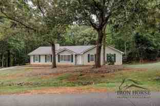 335 Oak Meadow Dr - Photo 1 of 1