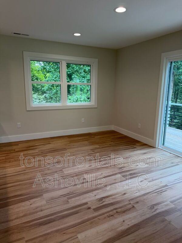 6 Tracy Ln - Photo 5 of 16
