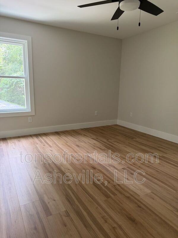 6 Tracy Ln - Photo 6 of 16