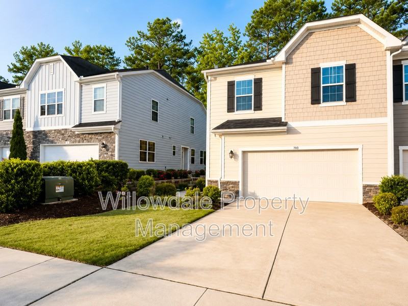 203 Gremar Dr - Photo 2 of 4