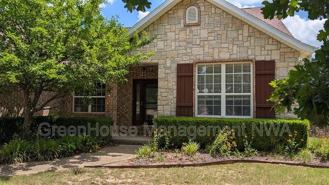 4003 Sw Hawthorne Pl - Photo 1 of 1
