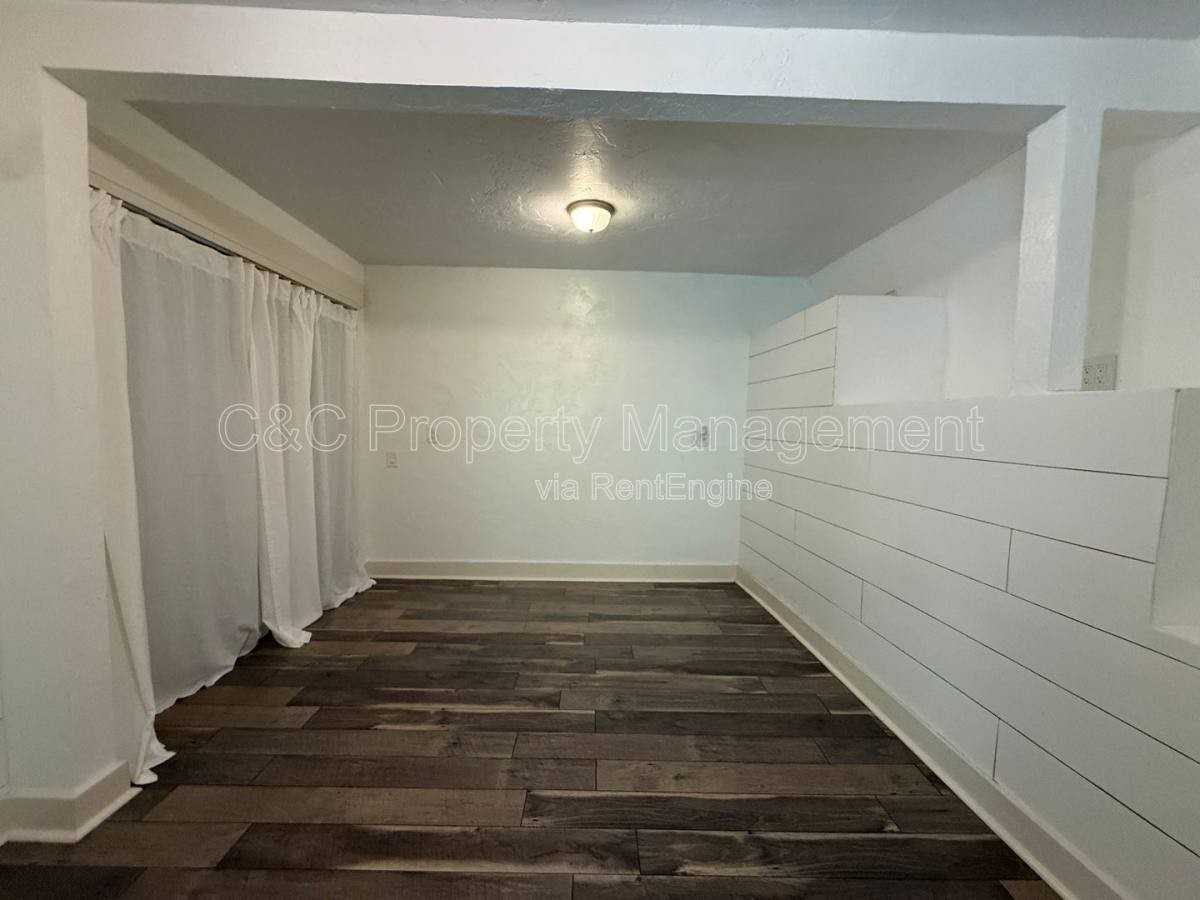 155 W Dr - Photo 6 of 10