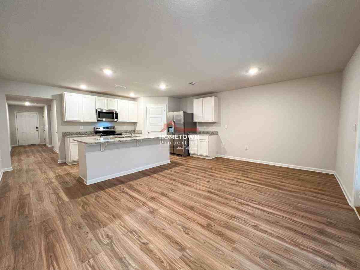 6351 Burrow Ln - Photo 2 of 10