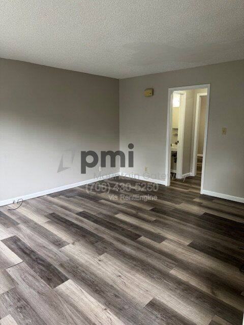 54 Greenwood Cir - Photo 2 of 10