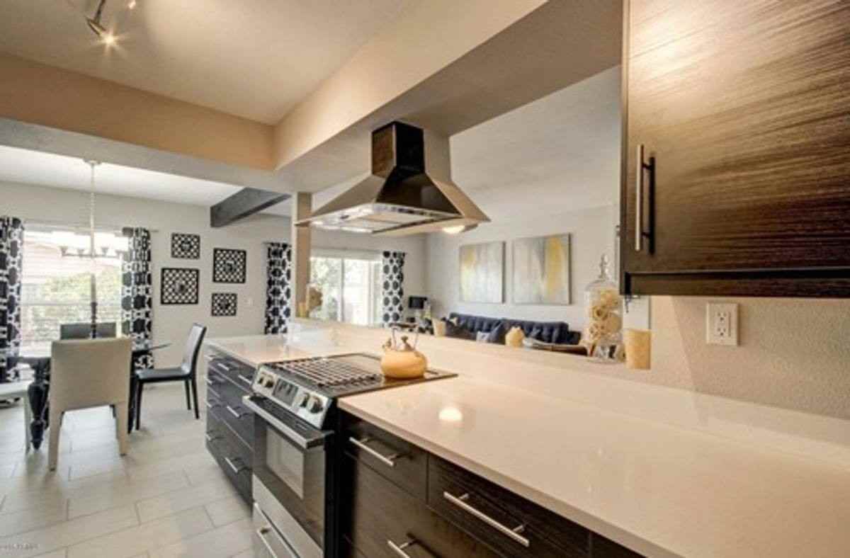 3243 N 38th St #3 - Photo 2 of 10