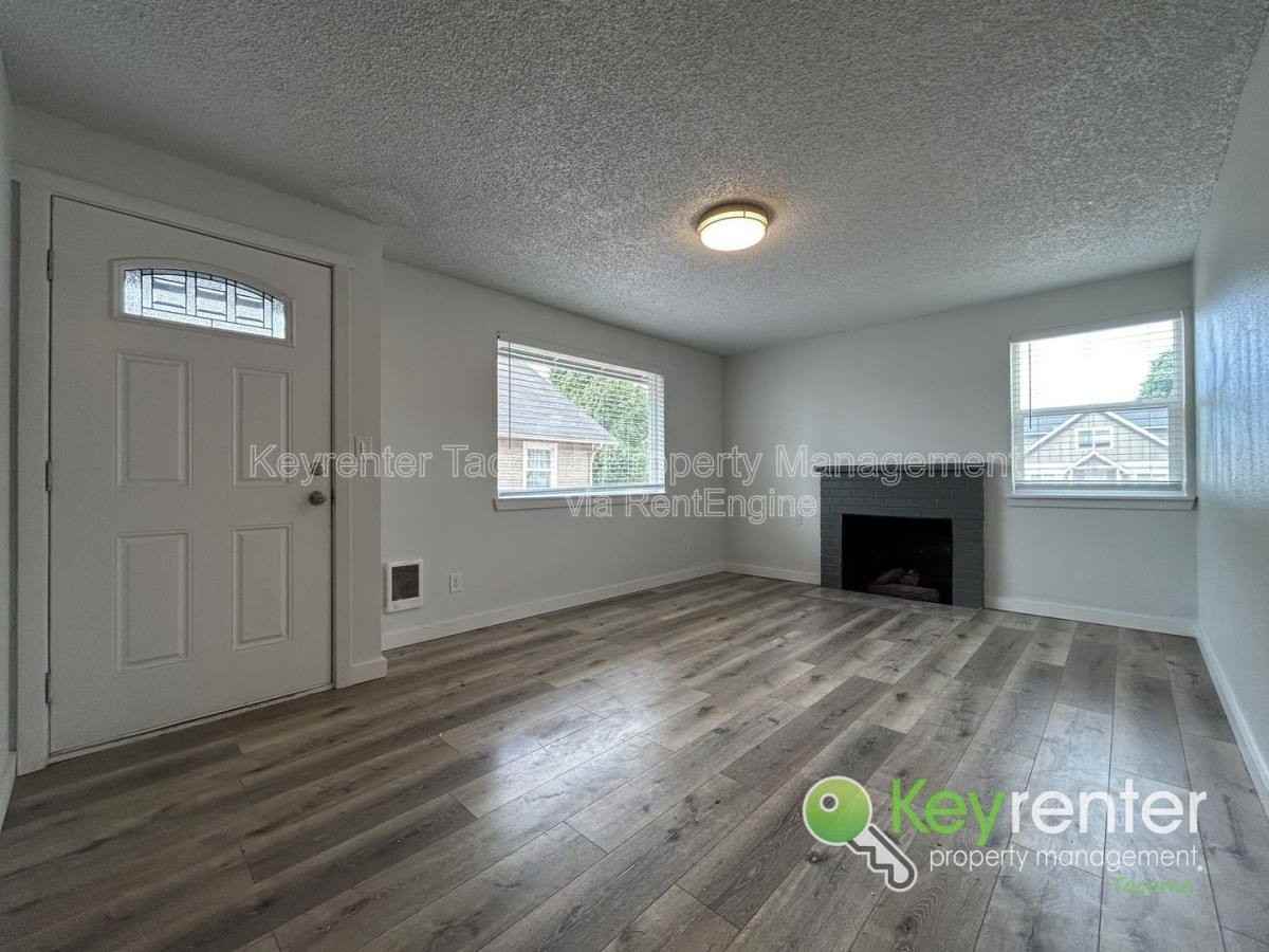 2018 E 35th St - Photo 2 of 10