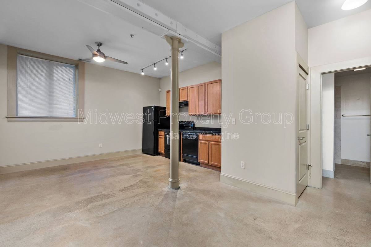 4244 Chouteau Ave #6 - Photo 3 of 10