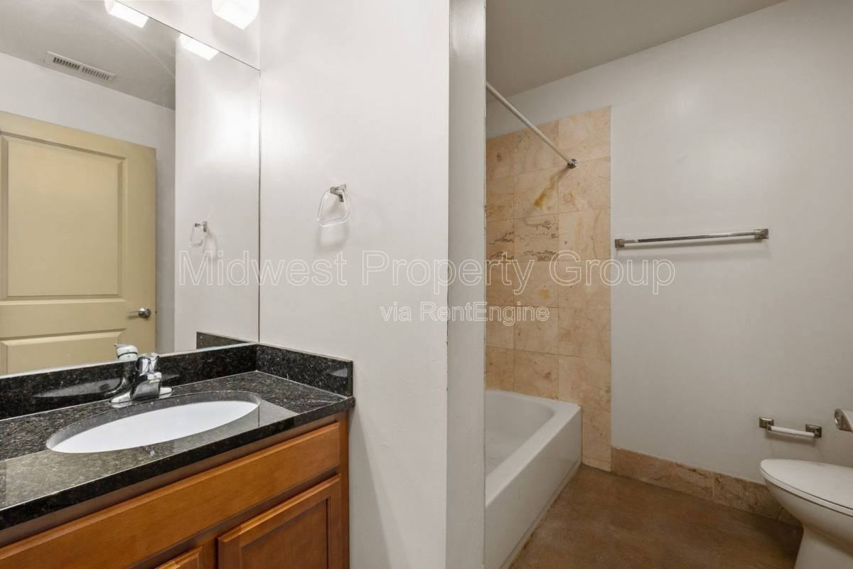 4244 Chouteau Ave #6 - Photo 5 of 10