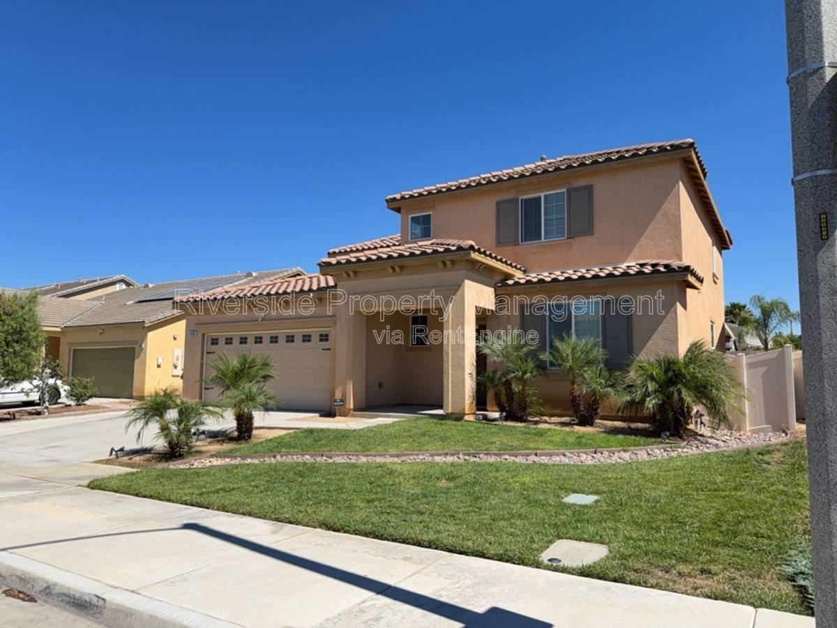 24580 La Barca Way