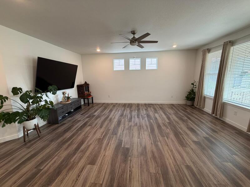 1856 Meagan Way - Photo 4 of 8