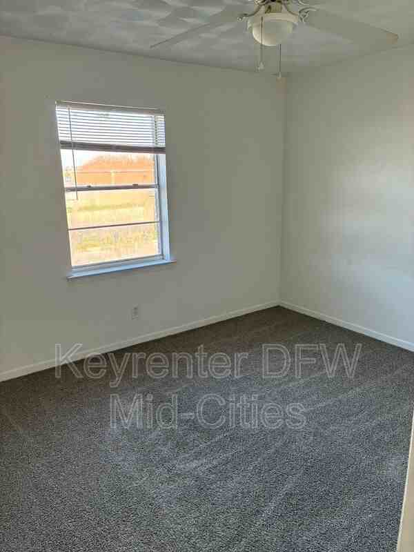 1117 Franklin St #15 - Photo 7 of 7