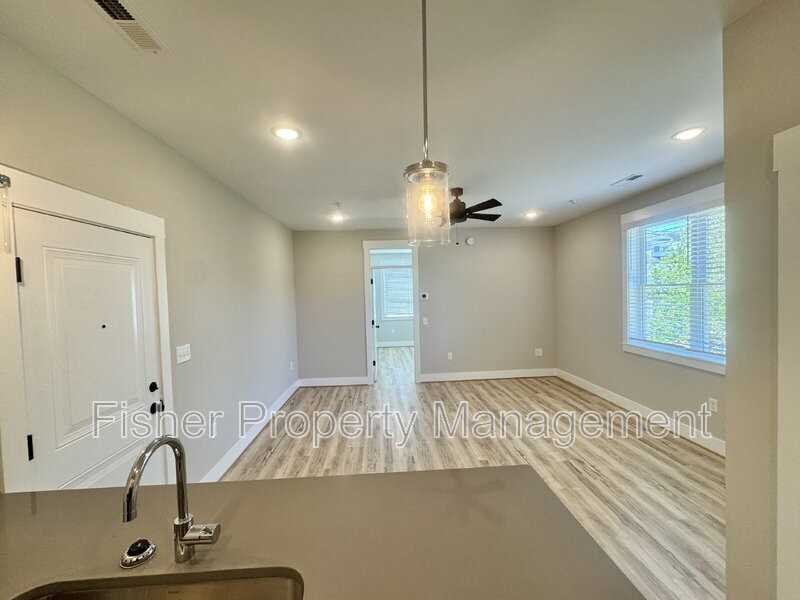 2920 P St #3 - Photo 6 of 13