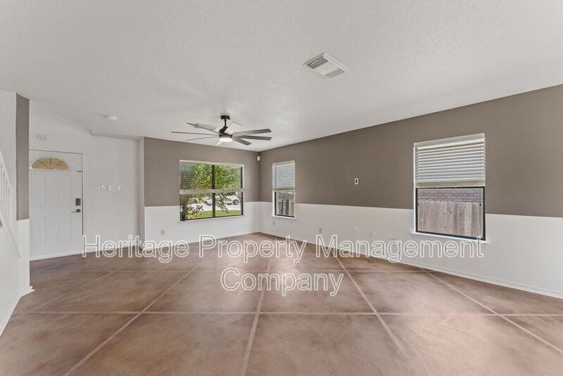 8038 Cantura Mls - Photo 6 of 32