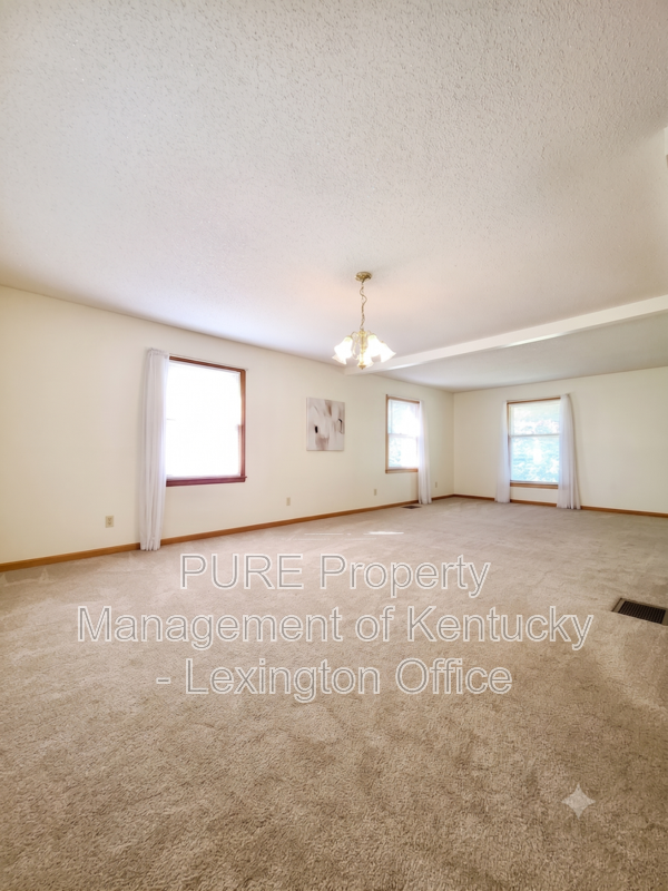 3449 Colonel Rd - Photo 4 of 28