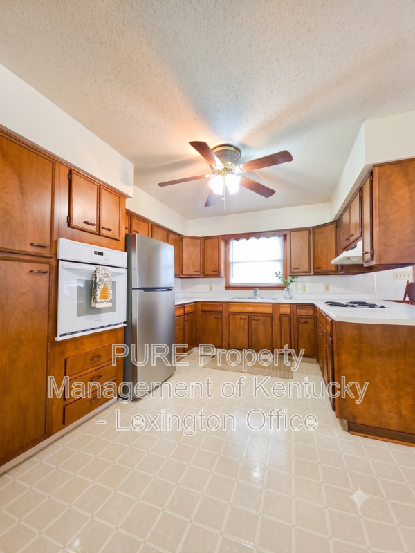 3449 Colonel Rd - Photo 6 of 28