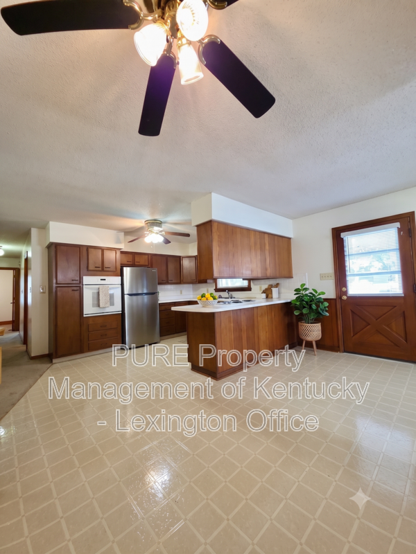 3449 Colonel Rd - Photo 7 of 28