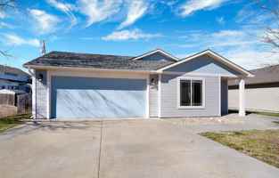 featured image of 632 Northfield Rd