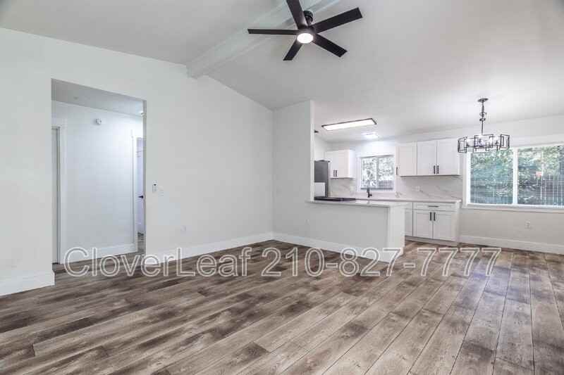9631 Ivy Bend St - Photo 6 of 28