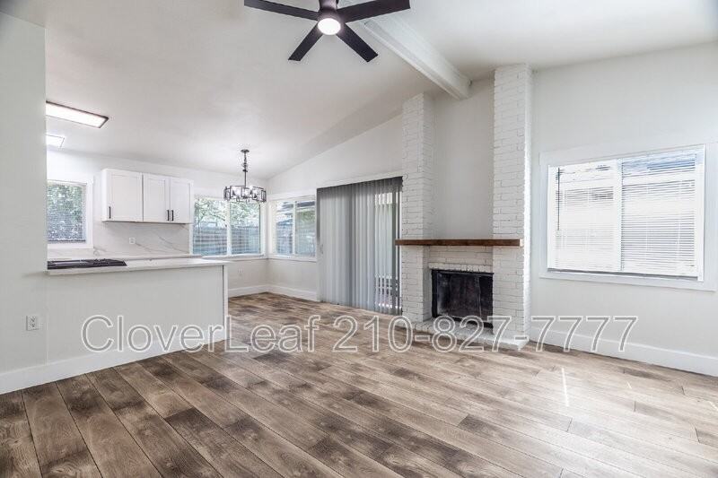 9631 Ivy Bend St - Photo 7 of 28