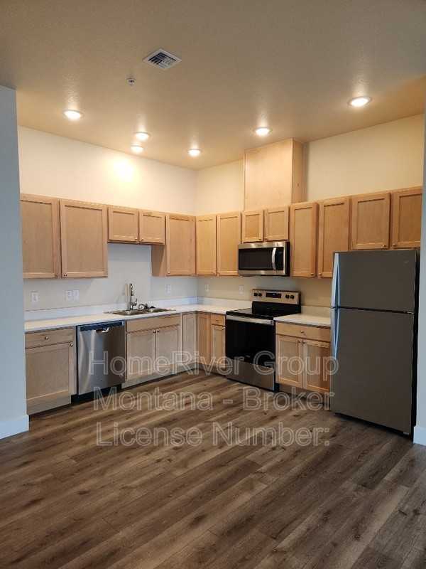 1500 S 14th St W #115 - Photo 3 of 16
