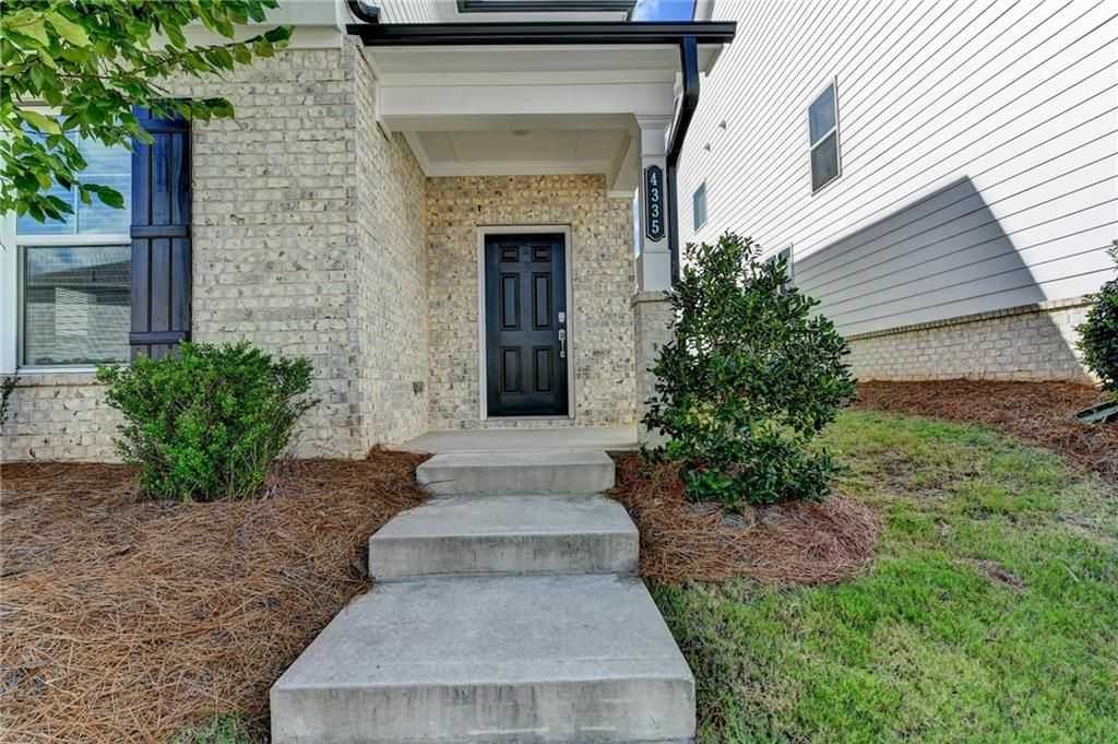 4335 Magpie Dr - Photo 6 of 50