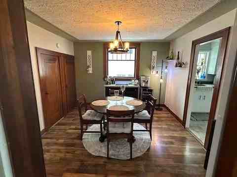 211 S Oak St #NA - Photo 5 of 23