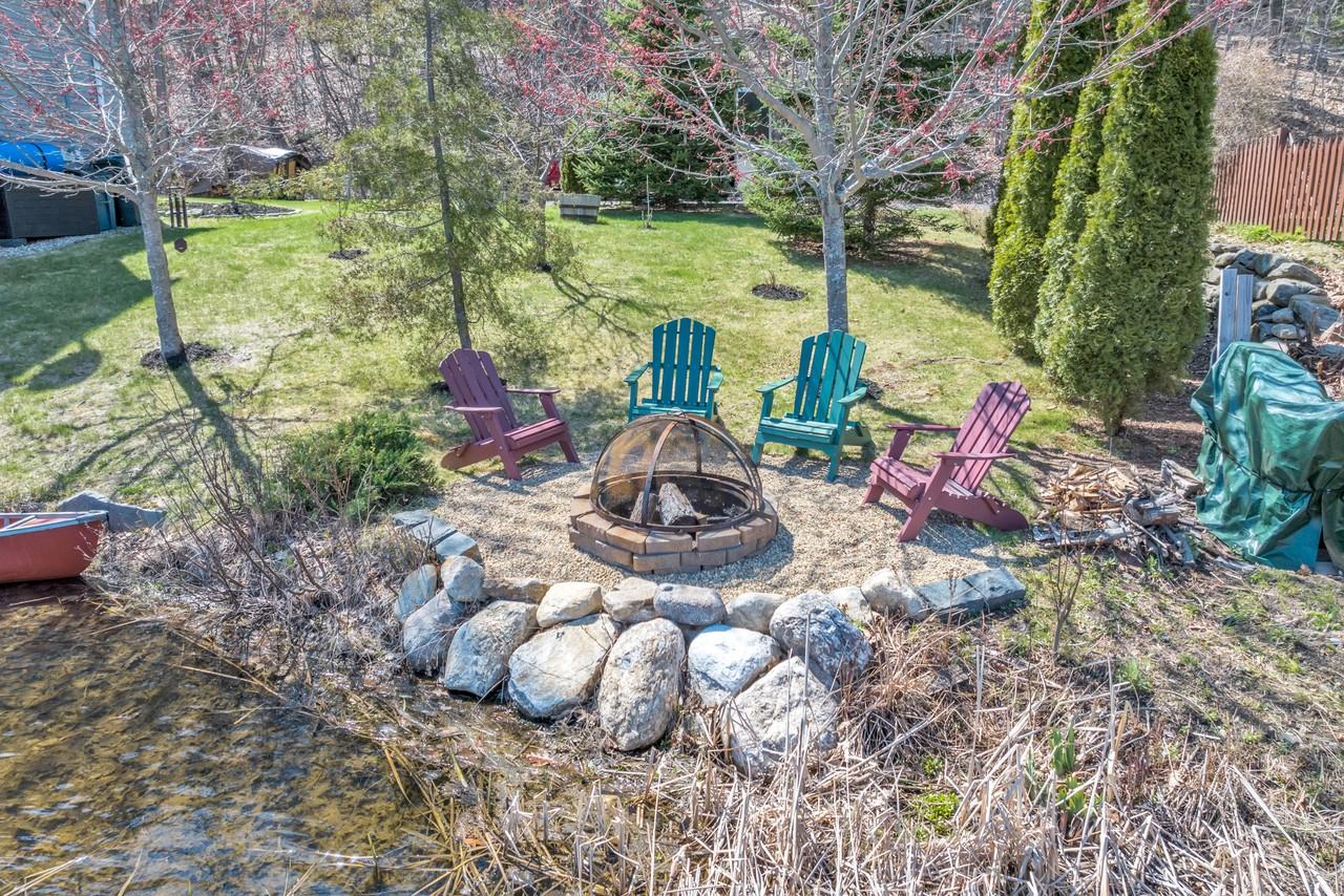 864 South Rd #NA - Photo 5 of 22