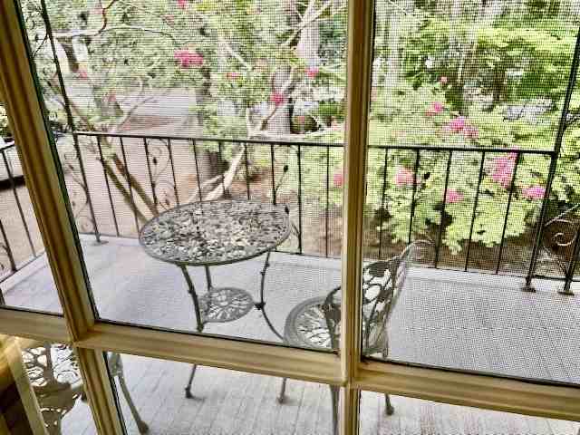 E 6th Ave #1109 - Photo 6 of 24
