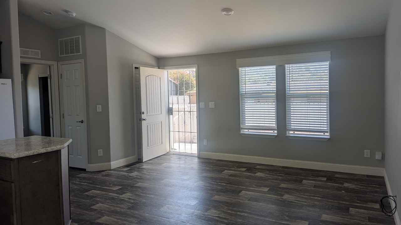 9230 Campo Rd #NA - Photo 6 of 12