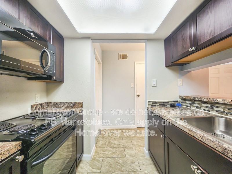 2820 S Bartell Dr #1 - Photo 5 of 14