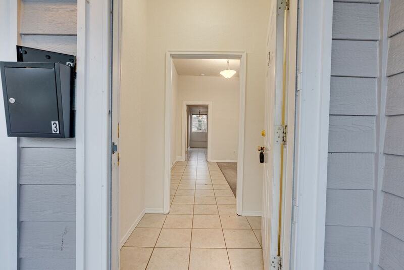 5814 N Mississippi Ave - Photo 3 of 25