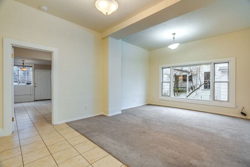 5814 N Mississippi Ave - Photo 5 of 25