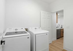 999 W Evelyn Ter - Photo 1 of 1