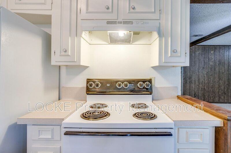 812 E Prairie View Rd - Photo 6 of 13