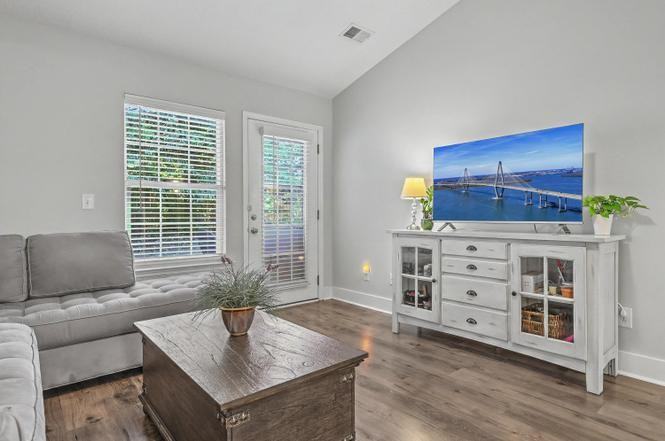 7868 Montview Rd - Photo 3 of 22