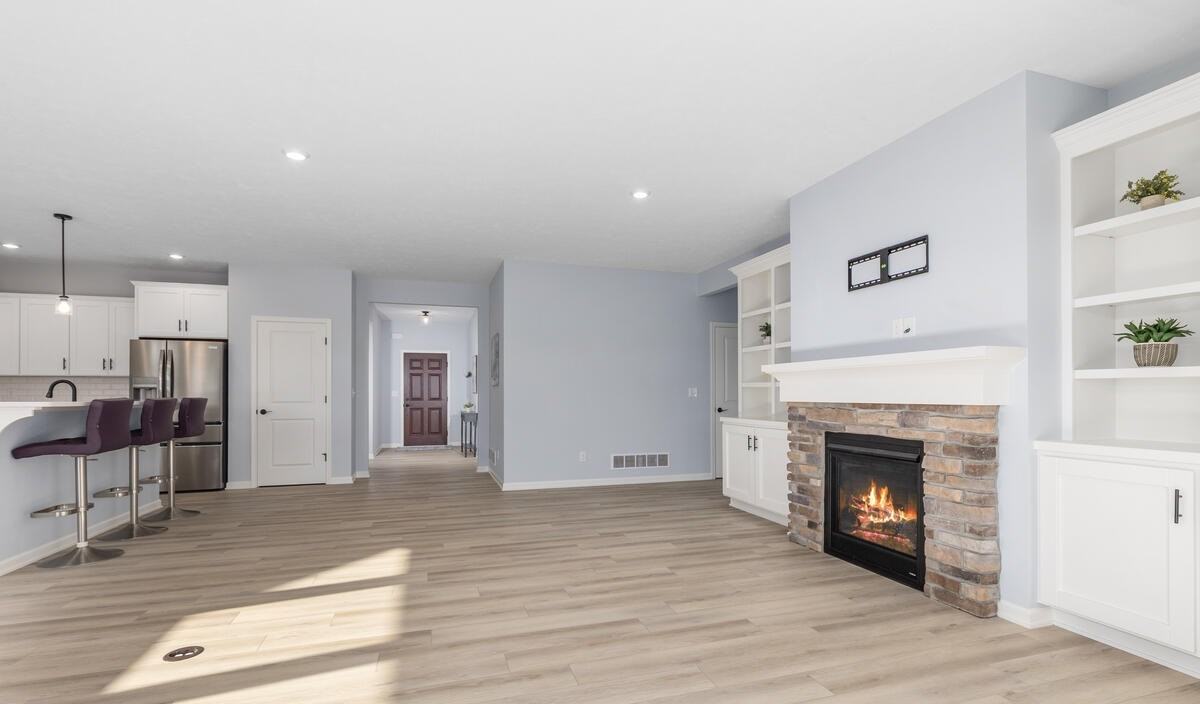 2911 Isle Grand Dr - Photo 6 of 20