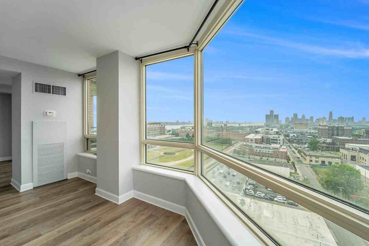3320 Spinnaker Ln - Photo 5 of 21