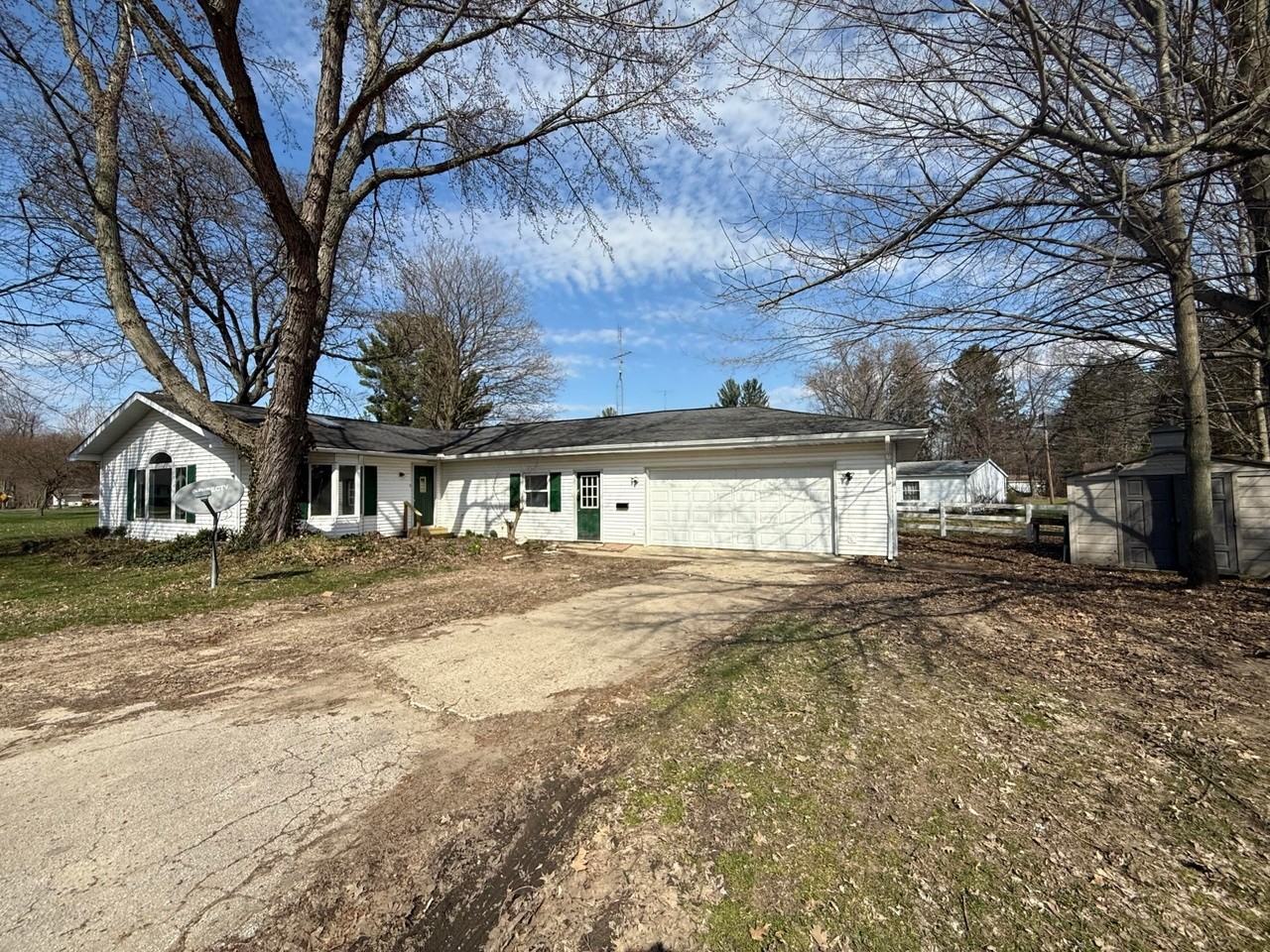 109 Prospect St - Photo 2 of 27