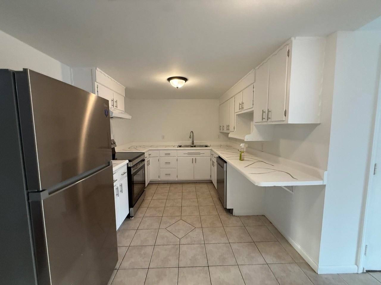 109 Prospect St - Photo 7 of 27