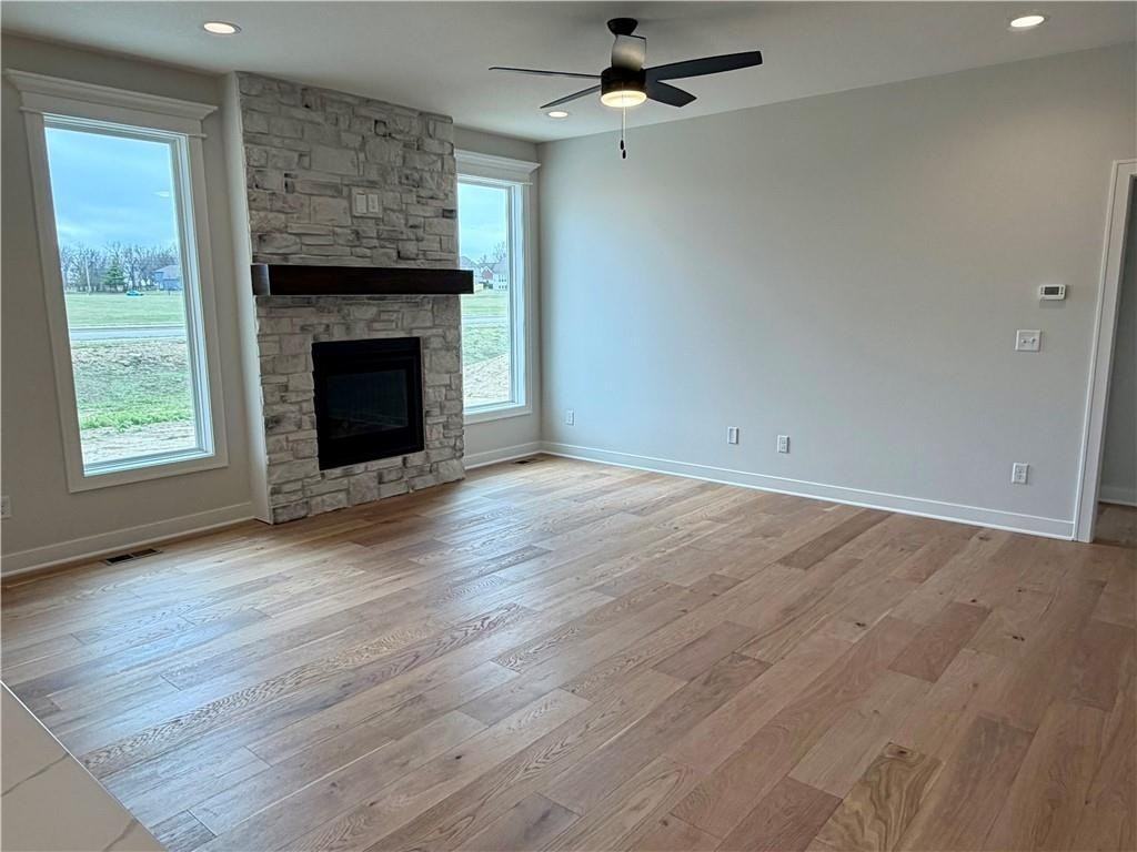 15645 Sheridan Ct - Photo 5 of 20