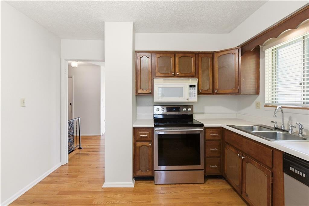 8314 Mackey St - Photo 4 of 20