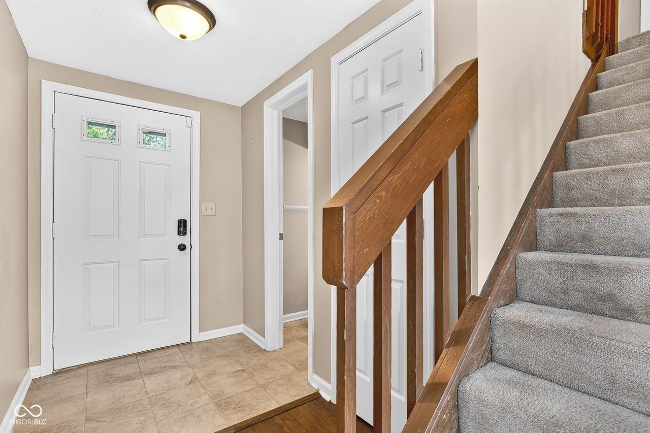 7130 Bay View Dr - Photo 2 of 19