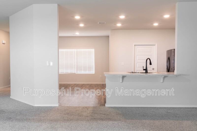 3793 Louthea Ln - Photo 7 of 26