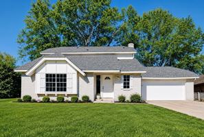 featured image of 3310 Hampton Dr
