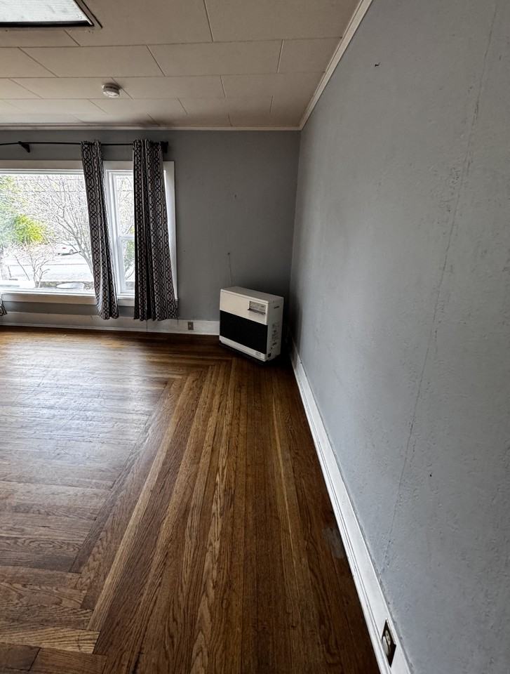 517 S Weed Blvd - Photo 4 of 11