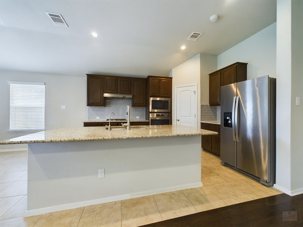 2409 Brook Crest Way - Photo 6 of 31