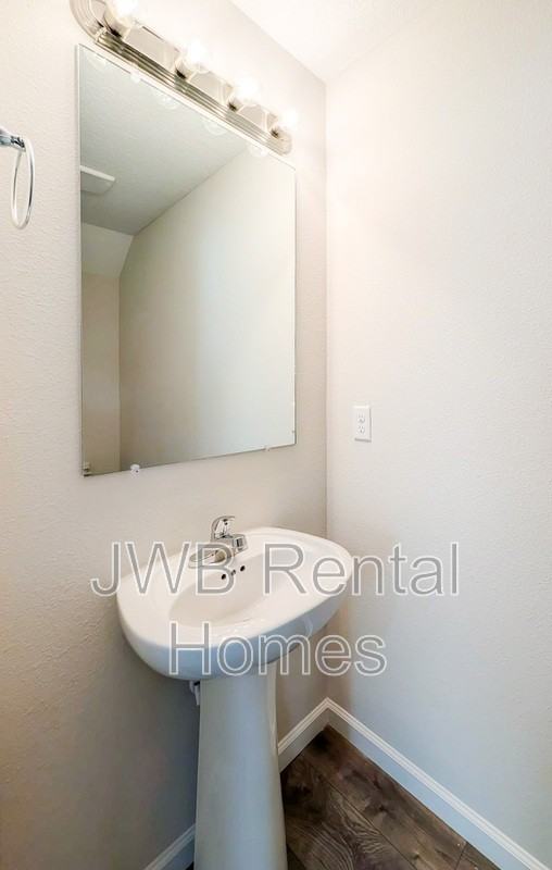 9097 India Ave - Photo 7 of 16