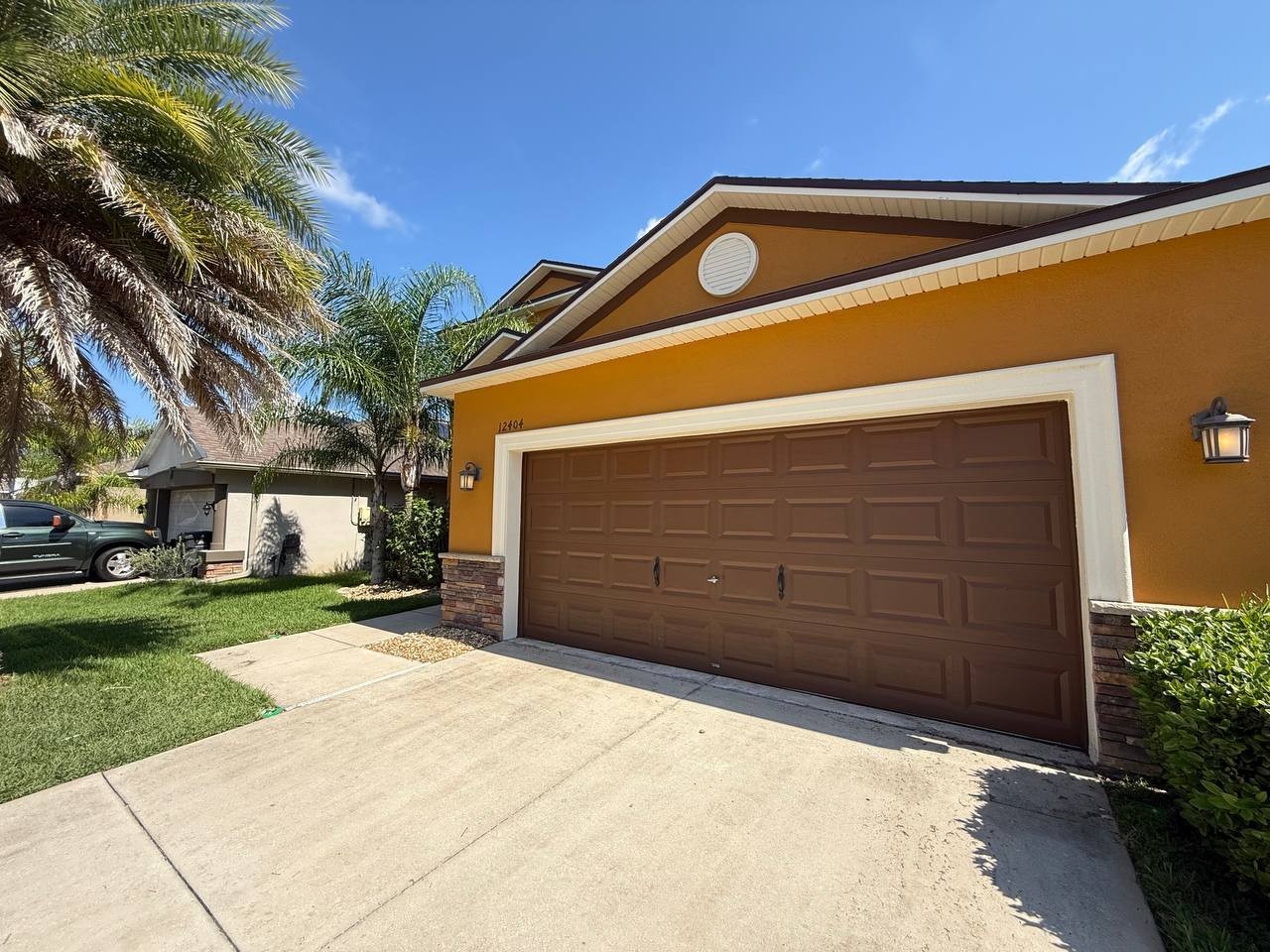 12404 Ballentrae Forest Dr - Photo 3 of 43